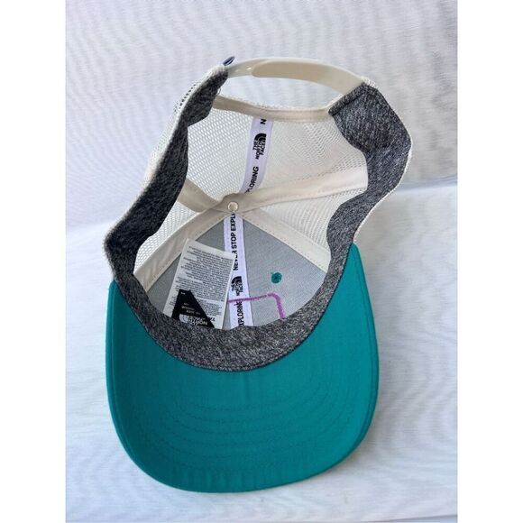 The North Face Adjustable SnapBack Cap Youth Hat - Picture 5 of 6